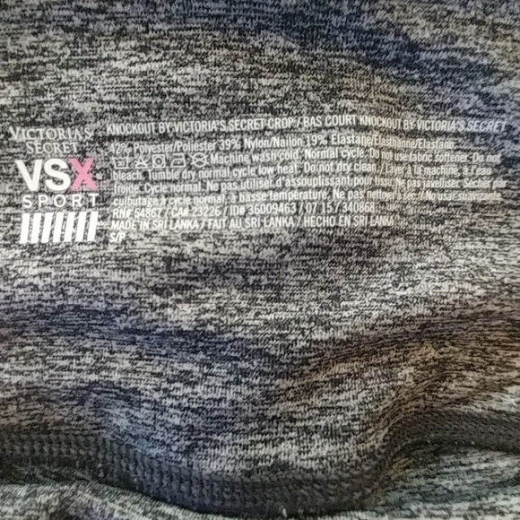 Victoria's Secret Knockout Cropped Leggings - Picture 5 of 7